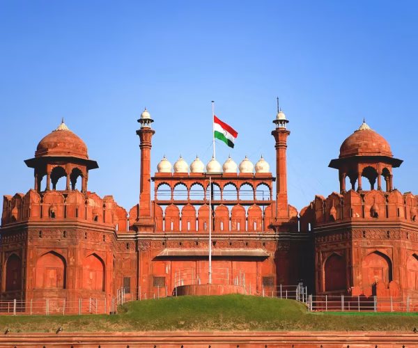 14 Days Dubai & India Tour